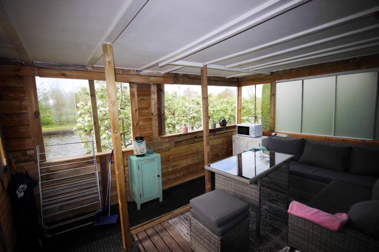 Bed and Breakfast Pipowagen/Chalet De Oude Rijn à Harmelen Extérieur photo